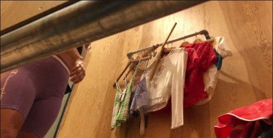 [Image: Voyeur51945095238.jpg]