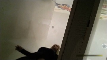 [Image: Voyeur7125120113.jpg]