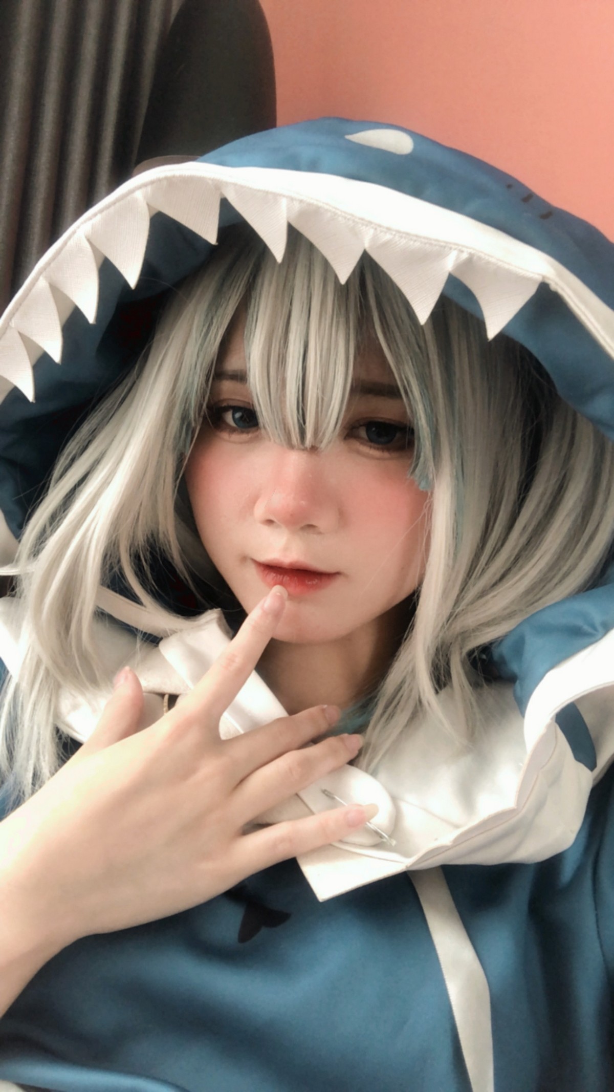PoppaChan Gawr Gura Cosplay HD Set – 47 Photos 220MB插图5