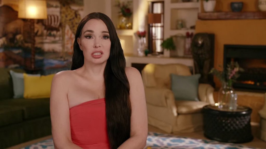 [Image: 3len3g7kc6in.jpg]