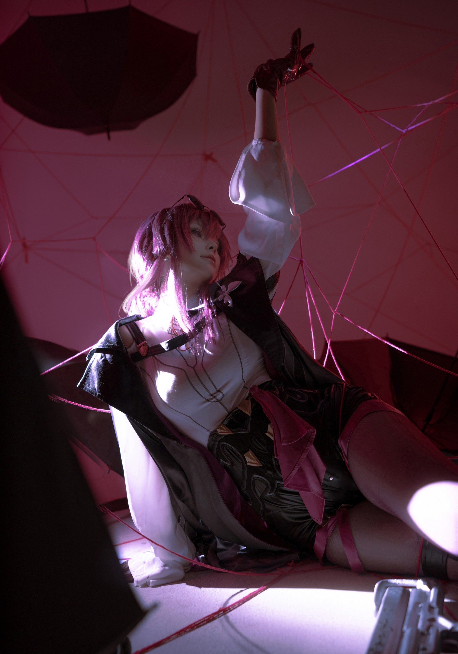 w百合欧皇子w 卡芙卡写真集 – Kafka COS 崩坏星穹铁道高清图 [15P-149MB]插图6