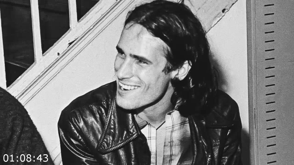 [Image: i1f0zq8n4mhi.png]