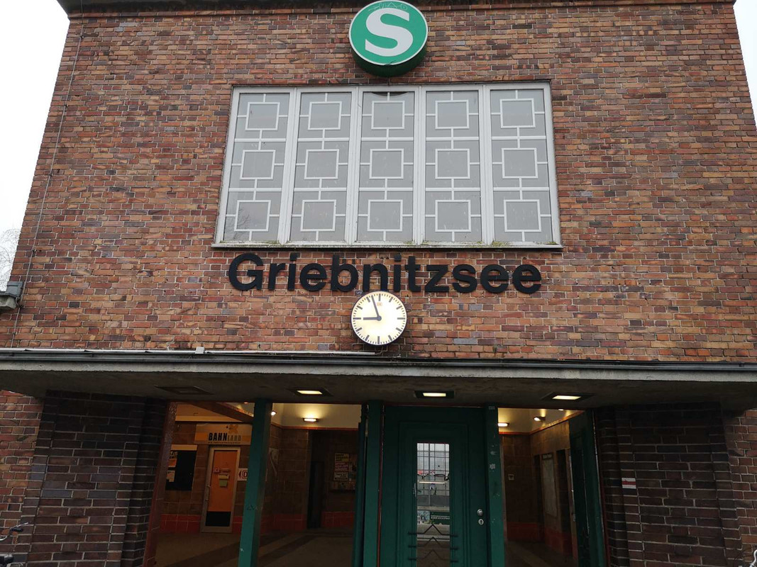 IMG-df9467237b778d74a8d429c0155db155-V