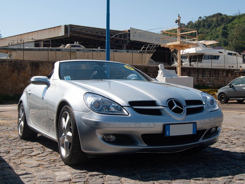 26-Mercedes-Benz-SLK-R171-200-Kompressor-04-1