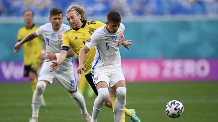 Slovenia vs Thụy Điển, 01h45 ngày 06/09