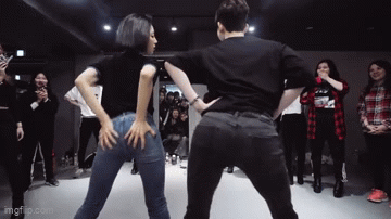 9t5b8u.gif