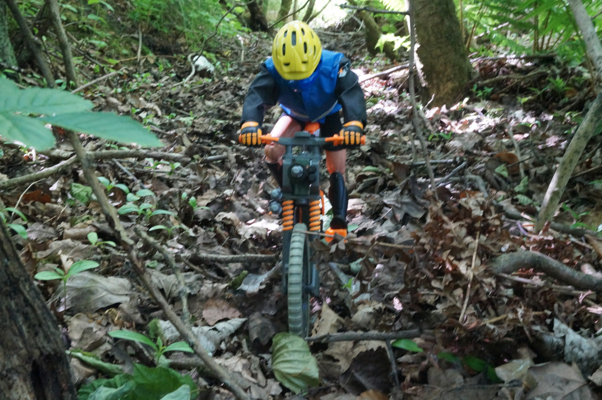 Action Man Mountain Bike Extreme Random Photos 2020.  48-C3577-E-D639-4646-9033-2-A8-BF6-F98-D48