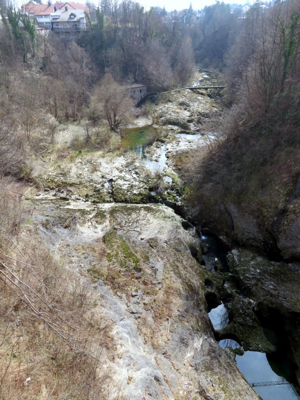 Sliice Rijeke pruge i Gorskog kotara - Page 14 Stanica-Ogulin077