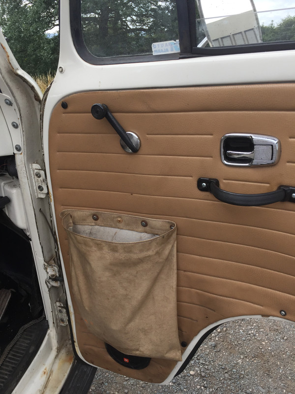 DFAB53E0-74D7-4903-A3B6-D5108918E690