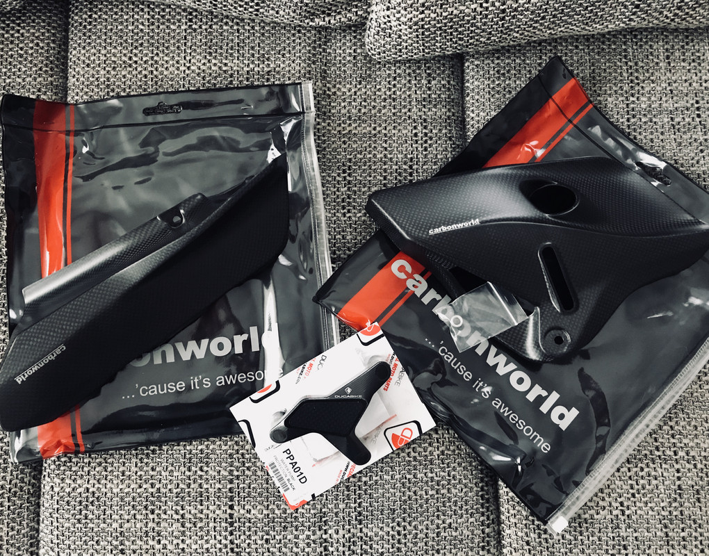 431426D5-51F6-444A-9901-F859DA332AAB