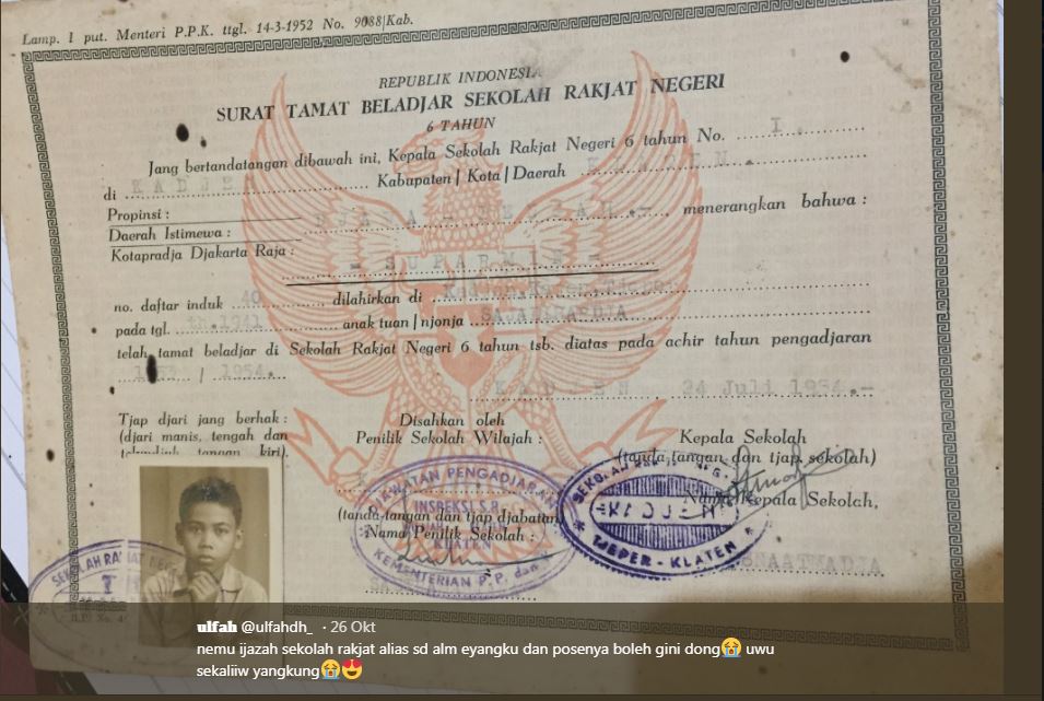 Potret ijazah SD yang kelewat jadul