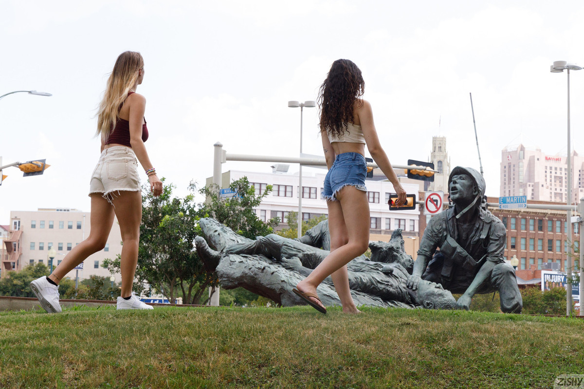 full_011_02191532391642