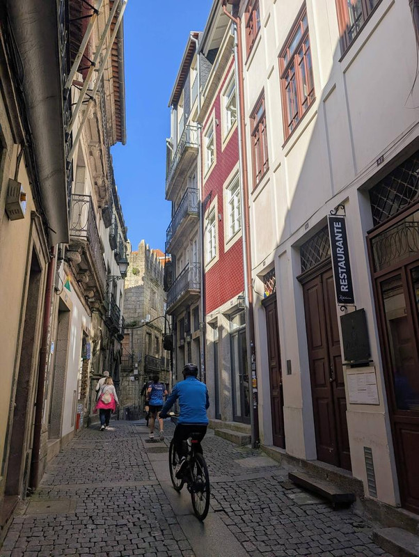 643865970 25585581297808166 3508739948743511732 n