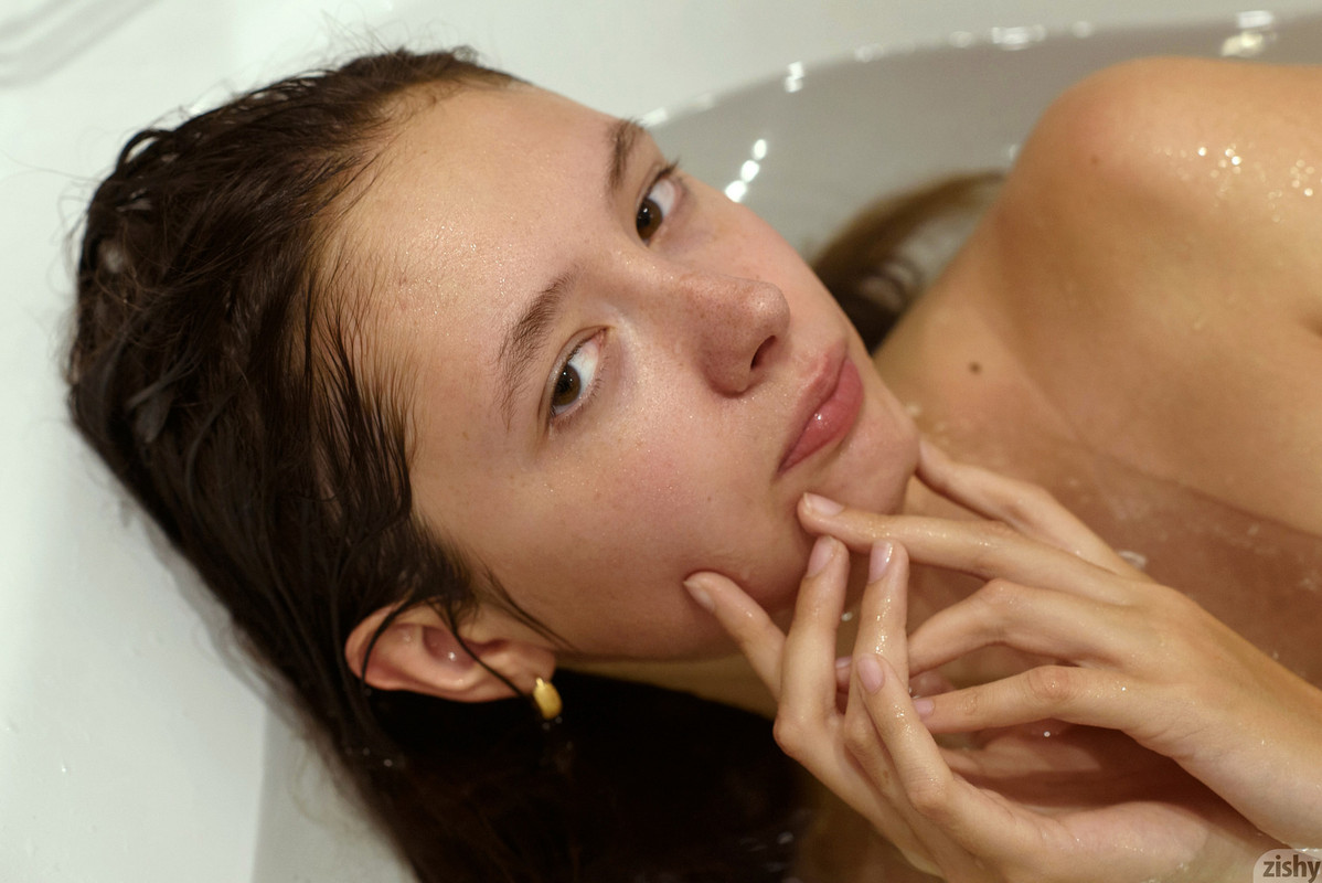 full_031_1029151148502976