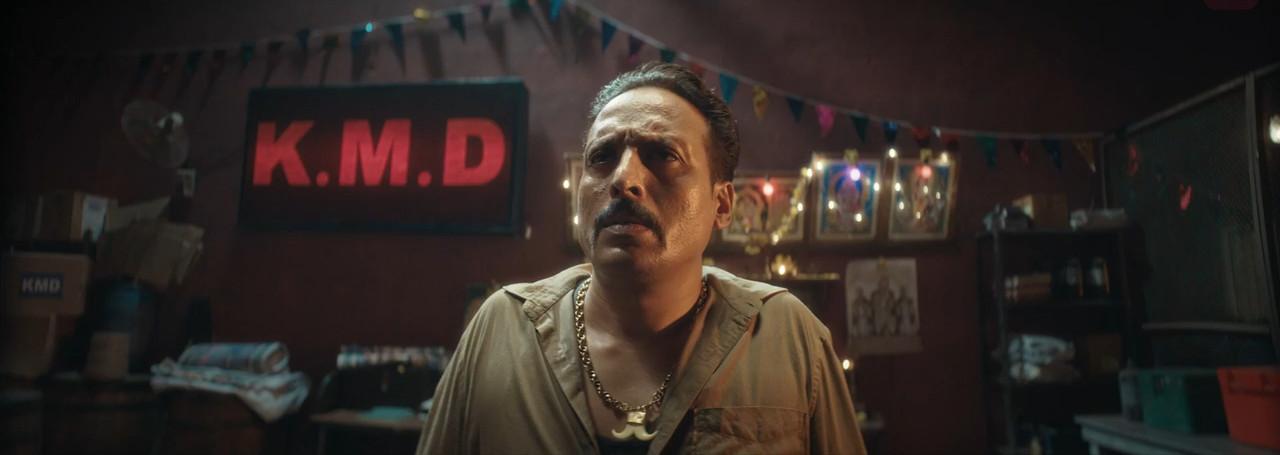 Surrender 2025 WebRip [Hindi + Tamil] 480p 720p ESub Screenshot
