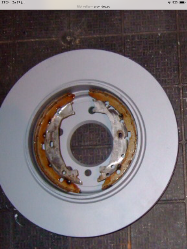 983BCB7D-F8C1-4FF3-B770-B8E948EE3DE5