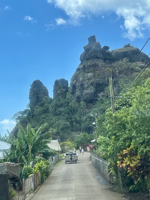 [Linked Image from i.postimg.cc]