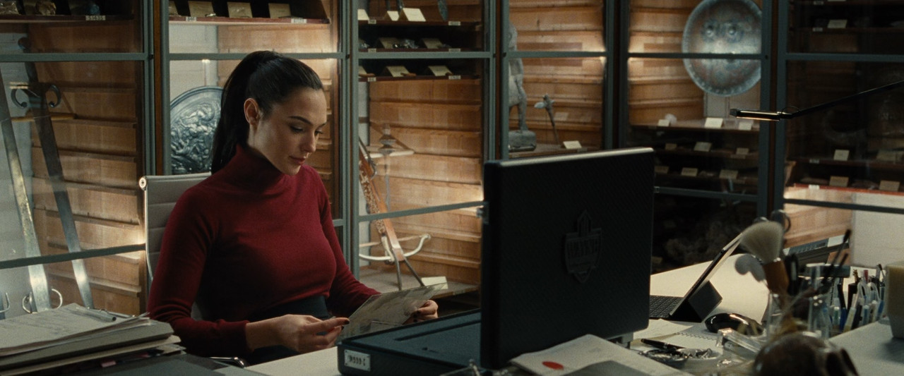 Wonder Woman 2017 (1080p x265 10bit Tigole).mkv_