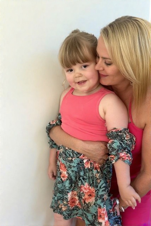 Mother-and-daughter-in-the-sum-3