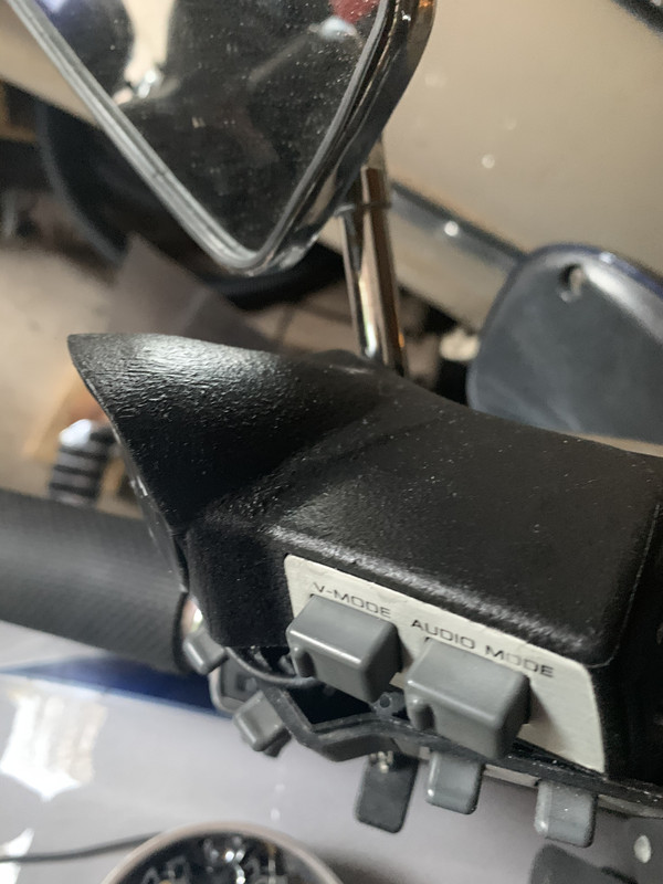 825B858E-B0AF-4B56-8151-CDF30B42EDD5