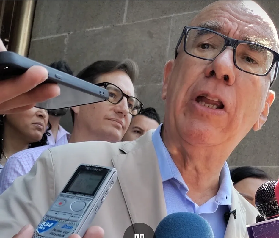 Interpone MC primera acción de inconstitucionalidad contra 'plan B´