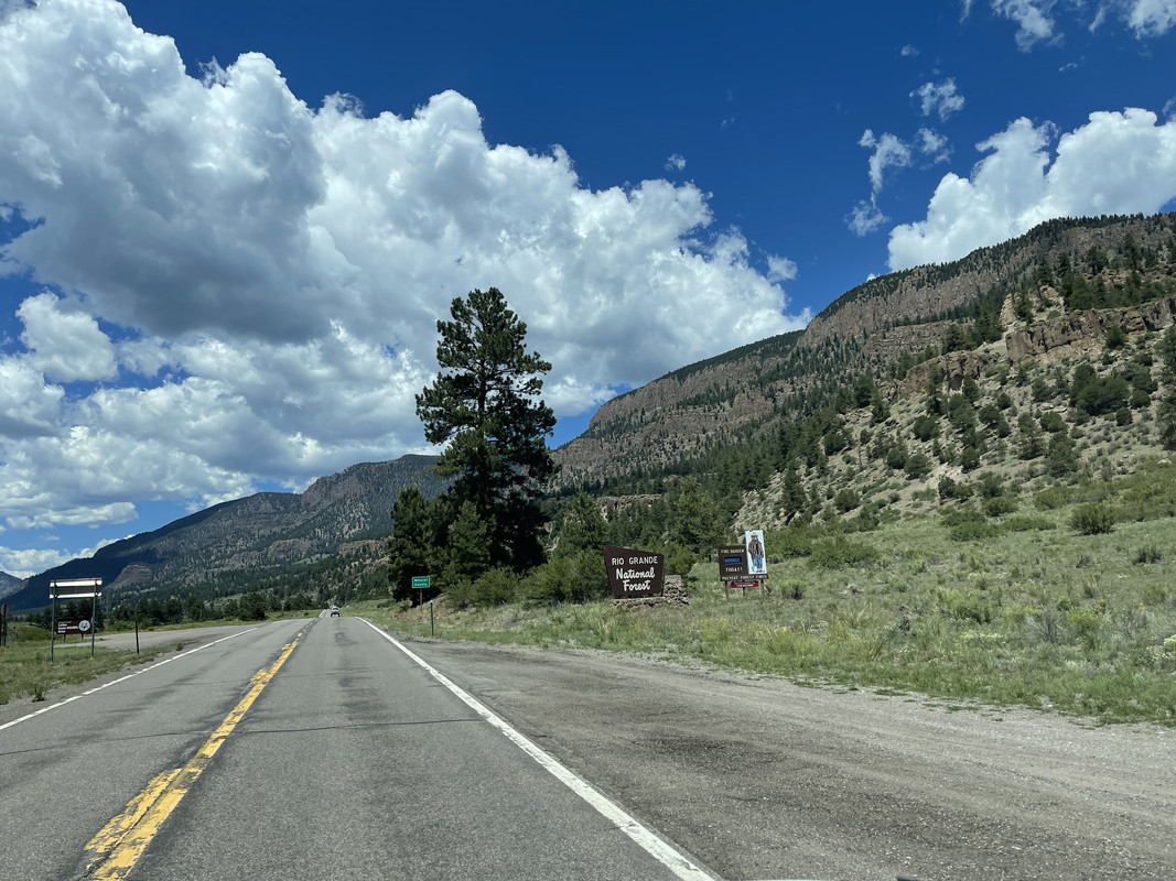 90B58095-4B6F-416B-9578-B87C24B82394