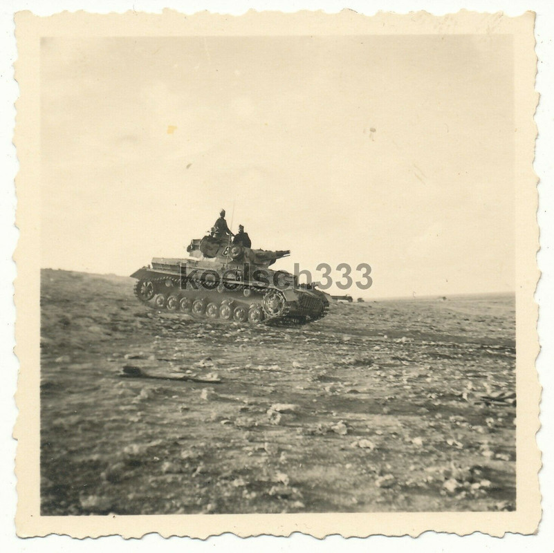 Foto Afrika Korps Panzer IV in der Wüste bei Kambut ! Wehrmacht 