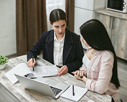 A mentor giving advice