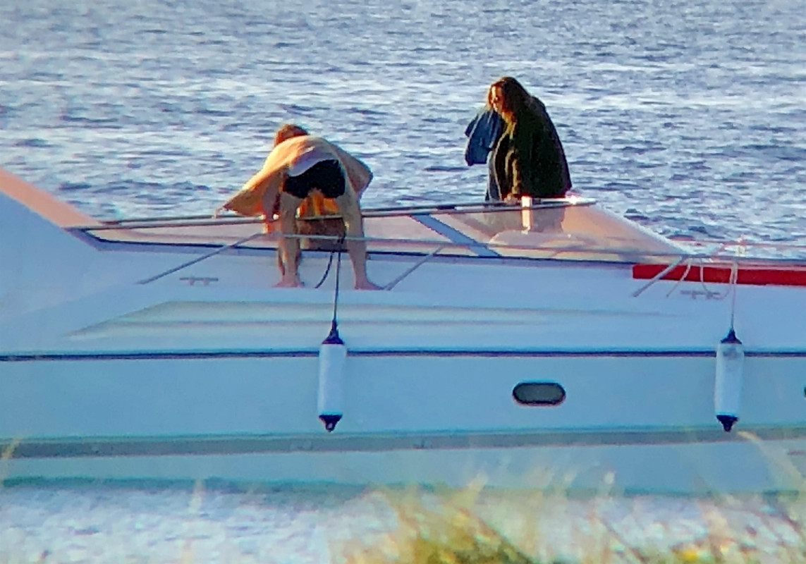 emmawatson-updates.com (71)