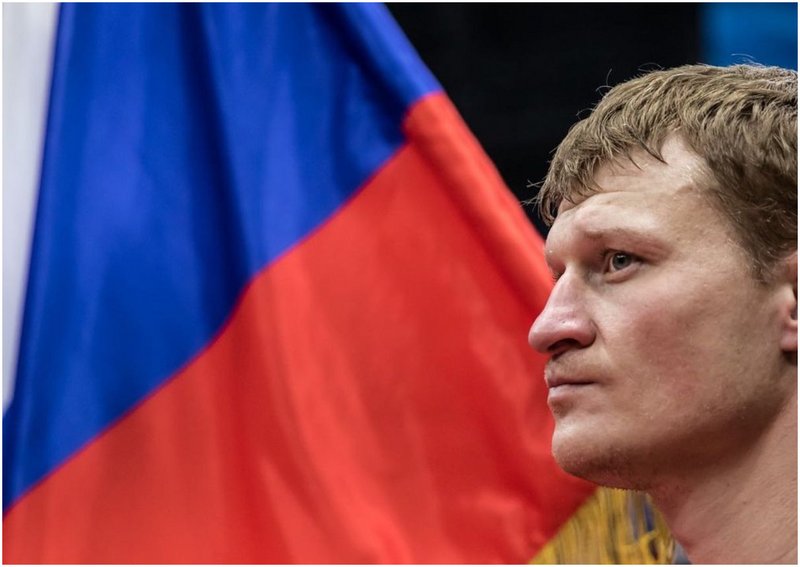 Александър Поветкин се застъпи за Владимир Путин 