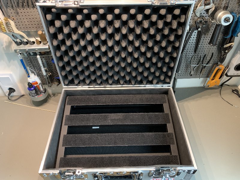 2C5CAB30-6BD5-4CE6-B9D4-7D64C7607CA2