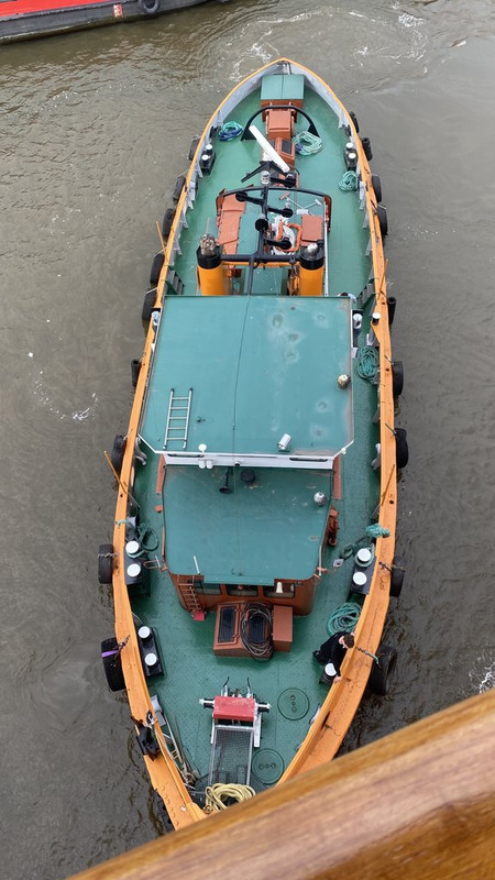 1A613C58-3DAF-45EE-91EC-684F40417A49