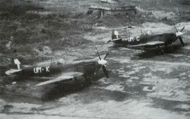 Spitfire-MkVIII-RAF-152Sqn-UM-K-UM-C-Thedaw-Burm