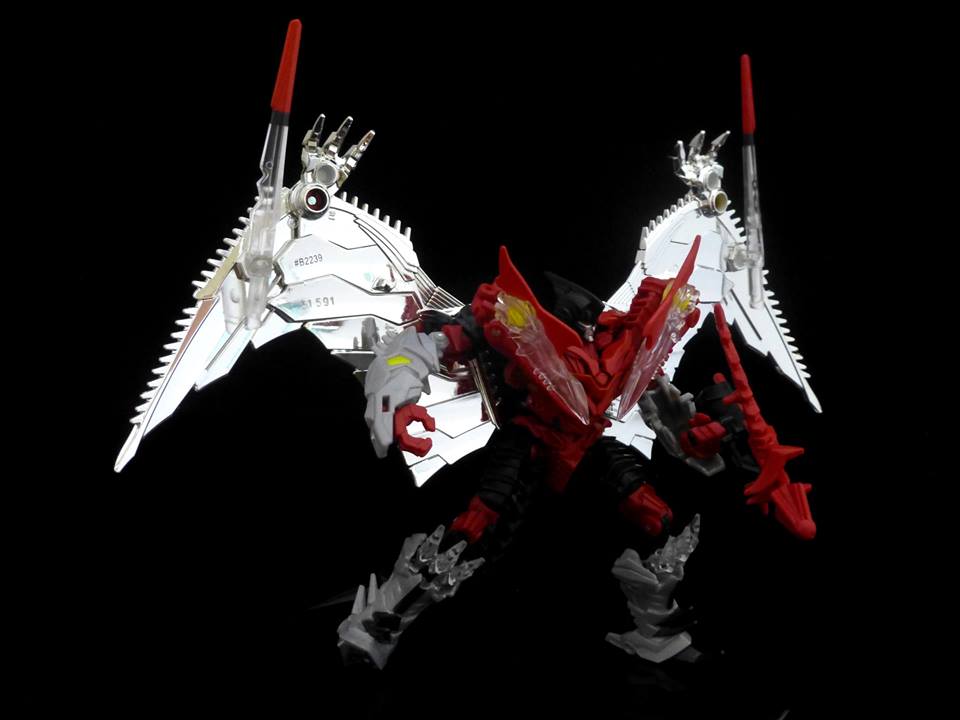 Platinum-Dinobots-Swoop