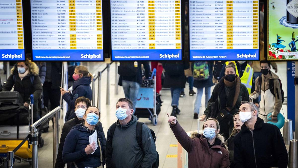 Estados Unidos cancela cerca de 2 mil 500 vuelos el primer día del 2022