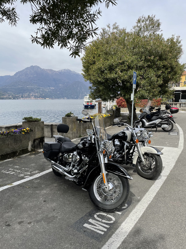 E3DFF0B0-68E5-4D12-8D15-E4AA663984E3