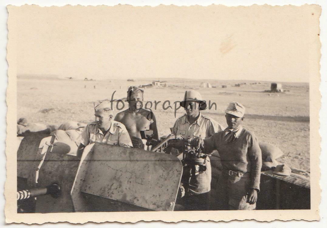 org. Foto DAK Afrika Ägypten Flak Stellung Geschütz Abschußringe.