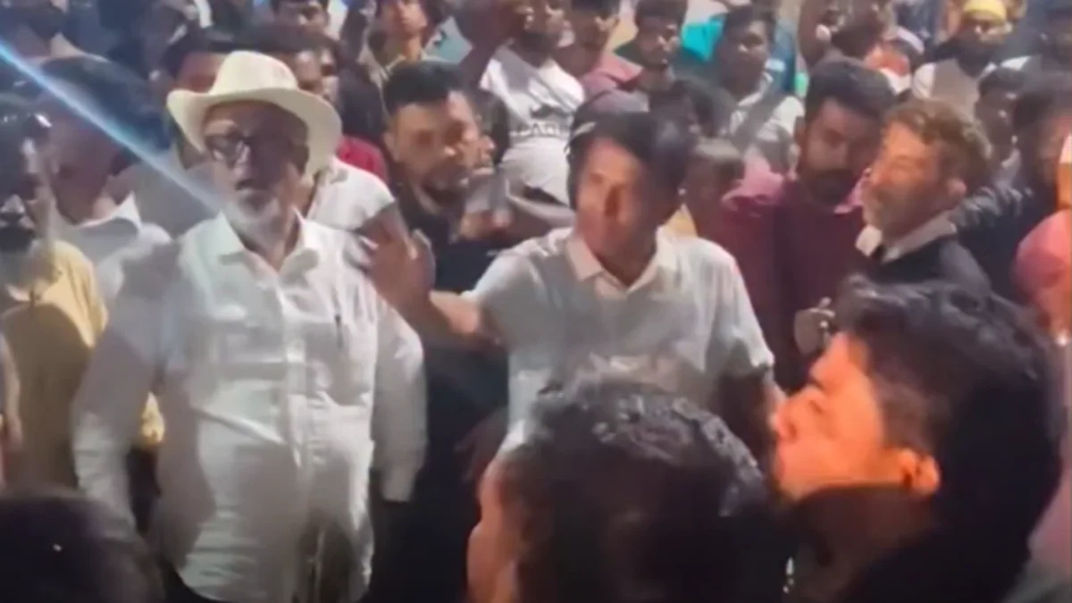 নারায়ণগঞ্জের প্রশাসক সাখাওয়াতকে অবরুদ্ধ করে হামলার চেষ্টা