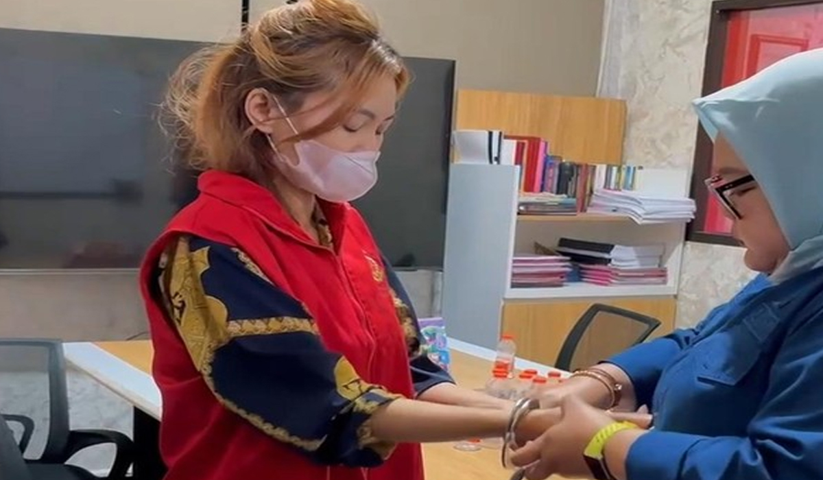 Modus Licik! Pegawai Bank di Bandung Rugikan Uang Negara Rp 3,6 Miliar!