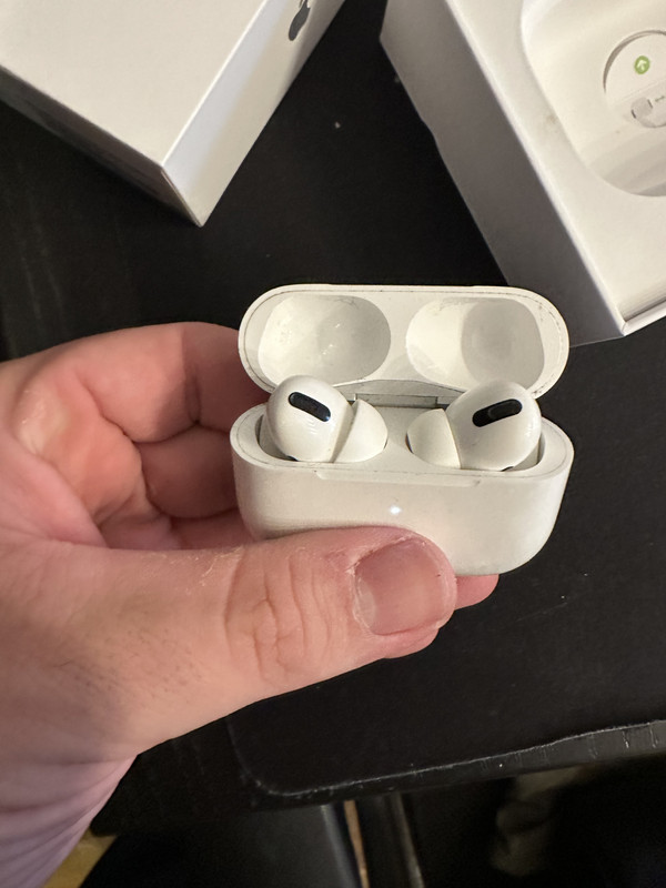 CED71F3C-EC3F-4E82-A739-9F90459B1807