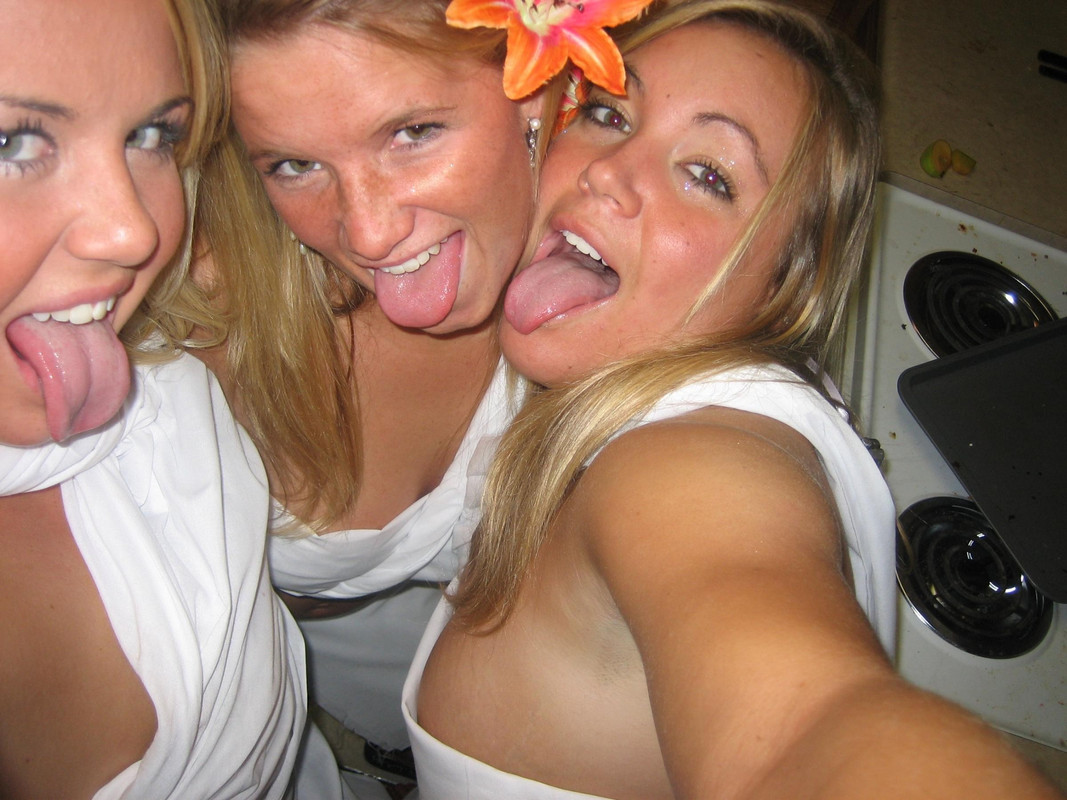 Putitas esperando al Lechero