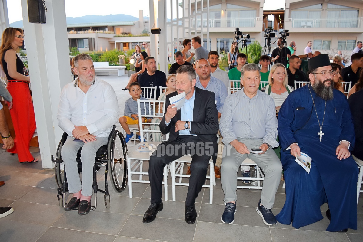 , &Kappa;&alpha;&lambda;&alpha;&mu;ά&tau;&alpha; 80 – Affidea: &Sigma;&upsilon;&nu;&epsilon;&rho;&gamma;&alpha;&sigma;ί&alpha; &omicron;&rho;ό&sigma;&eta;&mu;&omicron; &kappa;&alpha;&iota; &nu;έ&omicron; &kappa;&epsilon;&phi;ά&lambda;&alpha;&iota;&omicron; &gamma;&iota;&alpha; &tau;&omicron;&upsilon;&sigmaf; &laquo;&lambda;ύ&kappa;&omicron;&upsilon;&sigmaf;&raquo; (&phi;&omega;&tau;&omicron; & &beta;ί&nu;&tau;&epsilon;&omicron;)