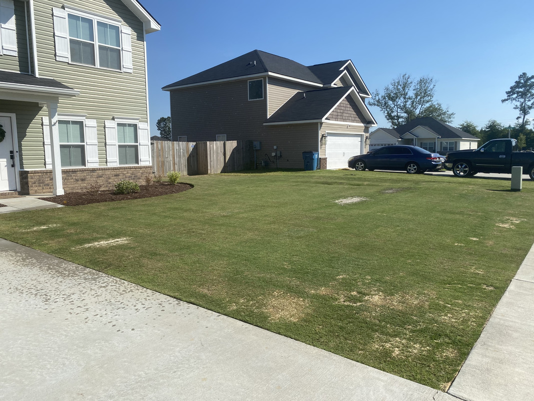 0998AA13-58B6-4816-BC64-071A19B54C6D