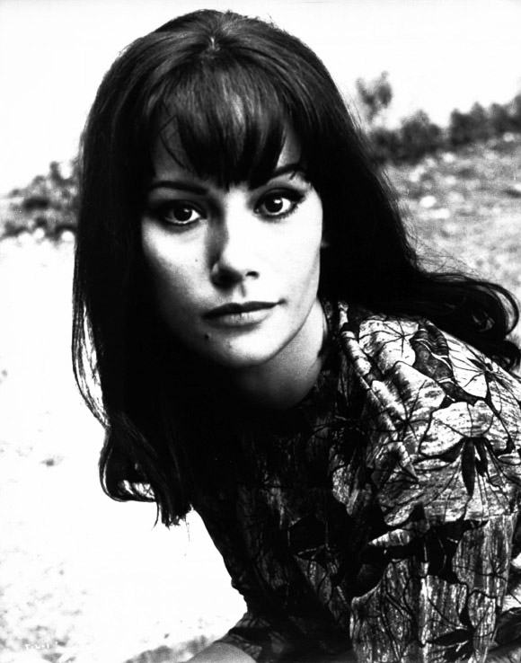 claudine_auger_ma40