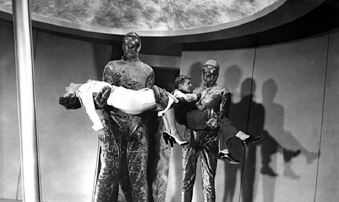 MARTIANS-INVADERS-FROM-MARS-FOTOR.jpg