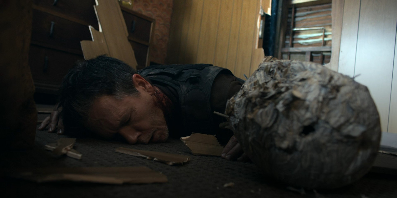 The Bondsman 2025 S01E01 Amazon 1080p WEB DDP x264-NM21vi.mkv_snapshot_04.39.154