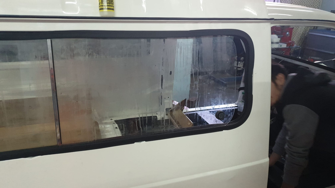 4BF06423-7B70-45ED-ACA7-9C8BA98F202B