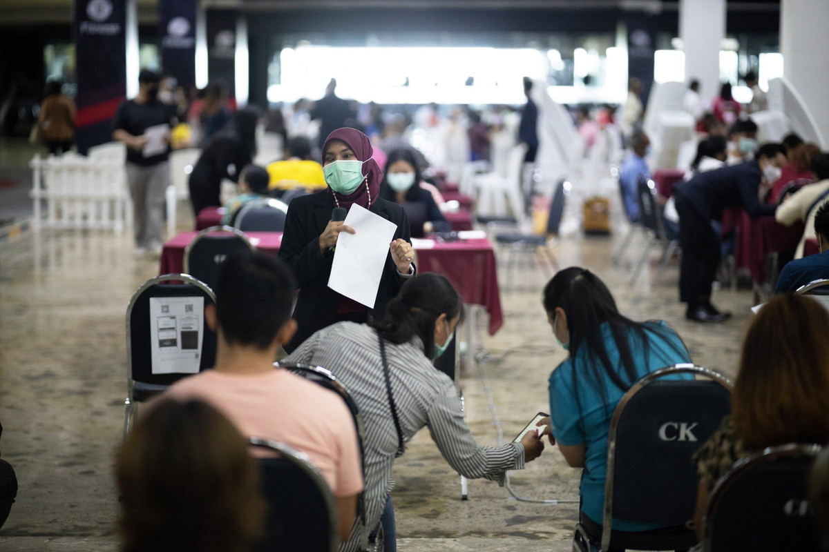 มหกรรมแก้หนี้ (2)