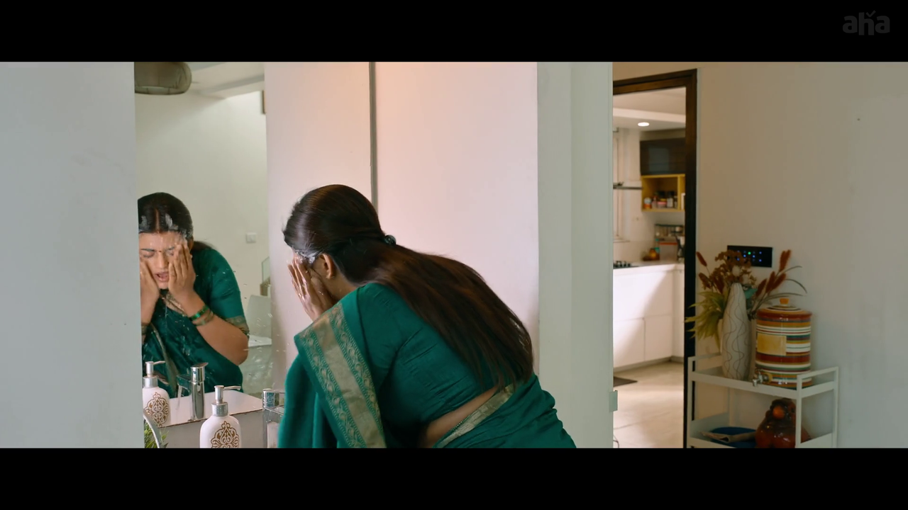 vlcsnap-2025-04-21-19h51m54s264