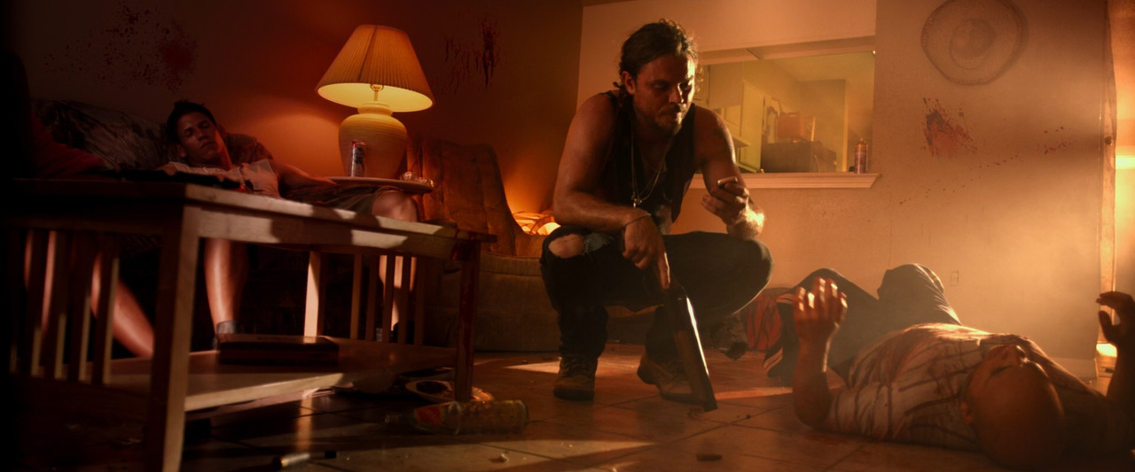 Baytown Outlaws (2012) (1080p BluRay x265 SAMPA).mkv_snapshot_00.03.47.936